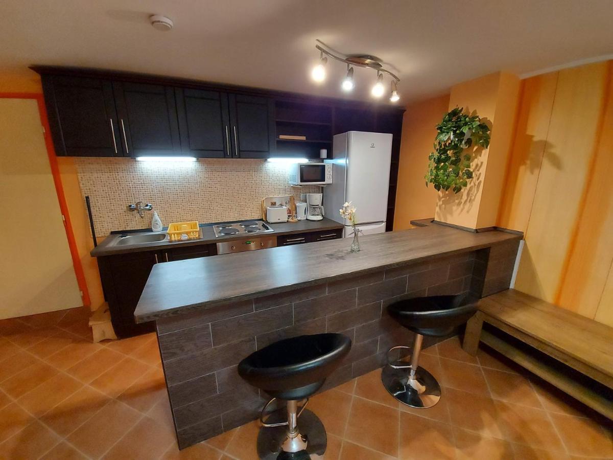 Nora Apartman Балатонлелле Екстер'єр фото